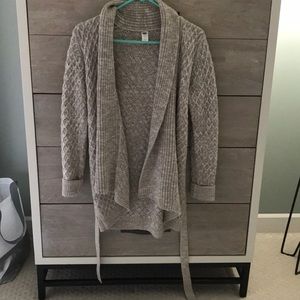 Maternity cardigan sweater